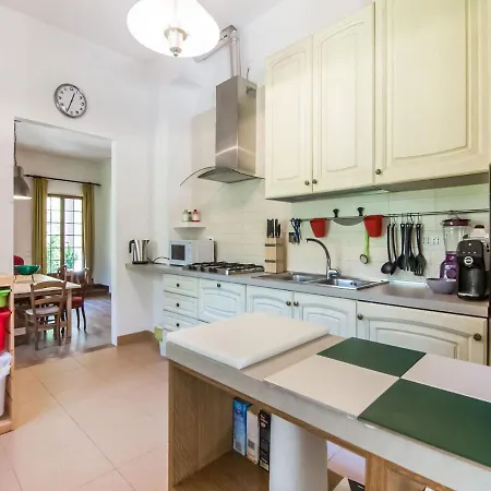 Casa vacanze In With Garden *