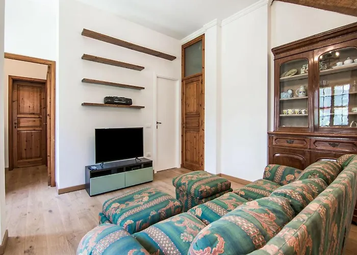 Σπίτι διακοπών In With Garden