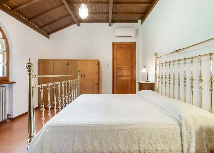 In With Garden Σπίτι διακοπών Fano