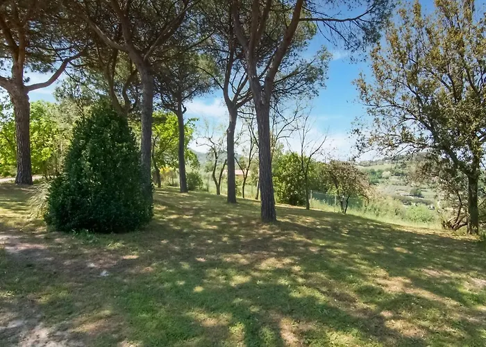 Σπίτι διακοπών In With Garden